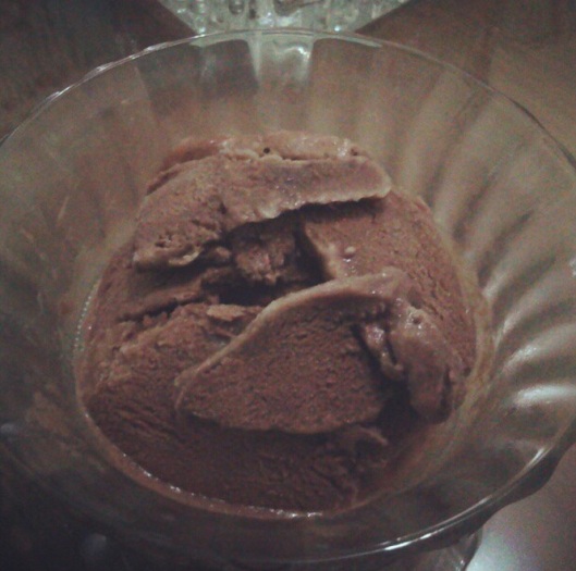 ice cream coklat, chocolate ice cream, www.katahatimutiara.wordpress.com